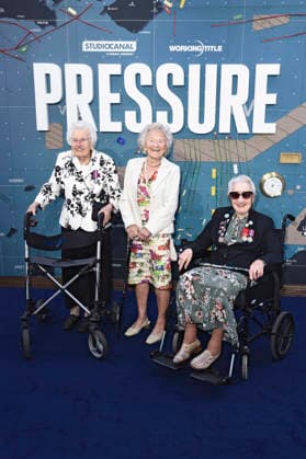 Ruth Barnwell, Dorothea Barron und Marie Scott bei der Premiere des Kinofilms Pressure im Odeon Luxe Leicester Square. London, 01.09.2026 *** Ruth Barnwell, Dorothea Barron, and Marie Scott at the premiere of the movie *Pressure* at the Odeon Luxe Leicester Square in London, September 1, 2026 Foto:xS.xVasx xFuturexImagex pressure_6921