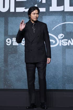 Made in Korea Season 2 press conference in Seoul South Korean actor Jung Woo-sung poses for photos during a news conference for the Disney+ original series Made in Korea Season 2 at the Conrad Seoul hotel in Seoul, South Korea, on September 02, 2026. Seoul South Korea  Copyright: xMatrixxImagesx xJungxUi-Chelx