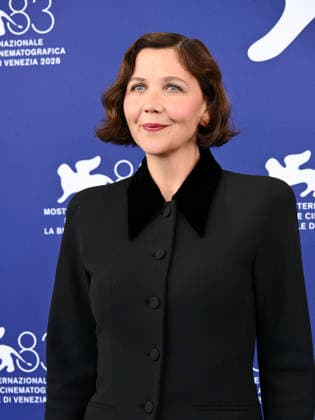 IPA88024729 - Venice, 83rd Venice International Film Festival 2026 - Day 1 - Jury Photocall - Pictured: Maggie Gyllenhaal  Copyright: xAlbertoxTerenghix xPoolxPhotoxEventsx08x 88024729