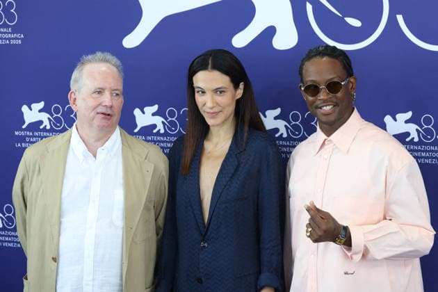 Venise 2026 Photocall NB Ted Hope, Carolina Cavalli, Akinola Davies Jr. attends Jury Photocall as part of the 83th Venice International Film Festival at the Lido in Venice, Italy on September 02, 2025. Photo by Nasser Berzane ABACAPRESS.COM Venise  Copyright: xBerzanexNasser ABACAx