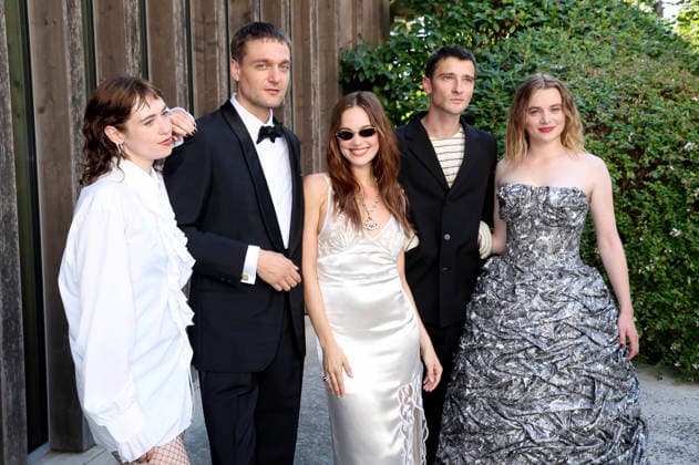 Lia von Blarer, Lucas Englander, Emilia Schüle, Sebastian Schneider und Luna Wedler bei der Premiere des Kinofilms Das Mädchen mit der Leica La ragazza con la Leica The Girl with the Leica auf der Biennale di Venezia 2023 83. Internationale Filmfestspiele von Venedig im Sala Darsena. Venedig, 02.09.2026