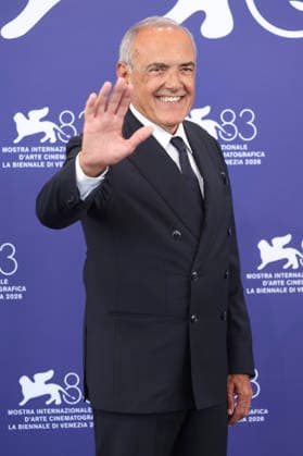 Alberto Barbera beim Photocall mit den Sparten-Jurys auf der Biennale di Venezia 2026 83. Internationale Filmfestspiele von Venedig im Palazzo del Casino. Venedig, 02.09.2026