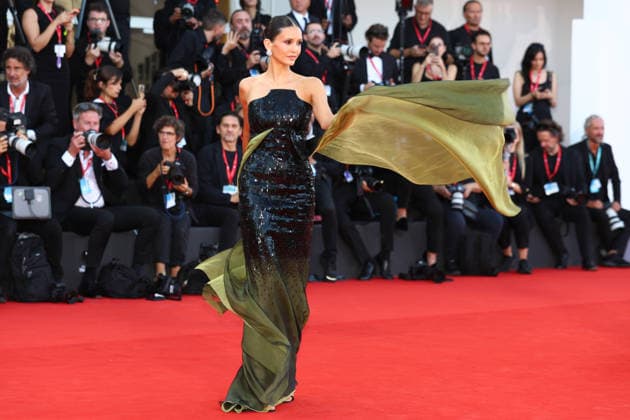 Entertainment Bilder des Tages September 2, 2026, Venice Lido, Veneto, Italy: NINA DOBREV during the Opening Ceremony of the 83rd Venice Film Festival at Sala Grande in Venice Lido, Italy Venice Lido Italy  - ZUMAc179 20260902_zep_c179_194 Copyright: xMickaelxChavetx