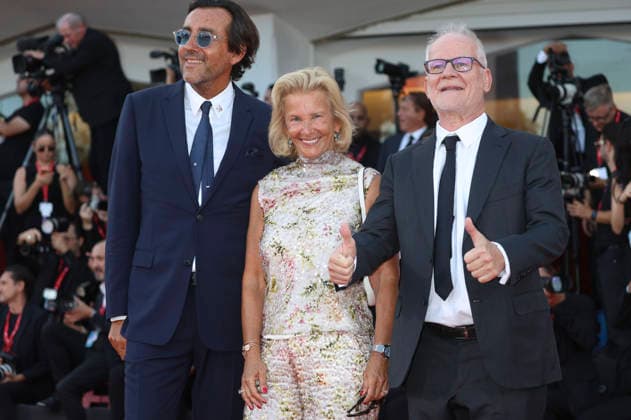 Grancois Breavoine, Iris Knobloch und Thierry Fremaux bei der Opening Ceremony mit der Premiere des Kinofilms Ink auf der Biennale di Venezia 2023 83. Internationale Filmfestspiele von Venedig im Palazzo del Cinema. Venedig, 02.09.2026
