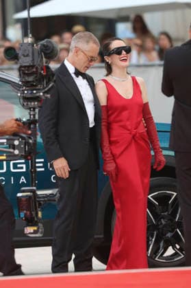 Claire Foy bei der Opening Ceremony mit der Premiere des Kinofilms Ink auf der Biennale di Venezia 2023 83. Internationale Filmfestspiele von Venedig im Palazzo del Cinema. Venedig, 02.09.2026
