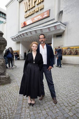 Premiere GENTLE MONSTER Karoline Herfurth und Christopher Doll Premiere von GENTLE MONSTER im Delphi Filmpalast Kino in Berlin Copyright: xEventpressx