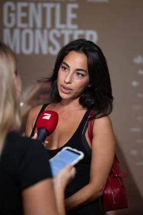 Premiere GENTLE MONSTER Gizem Emre im Interview Premiere von GENTLE MONSTER im Delphi Filmpalast Kino in Berlin Copyright: xEventpressx
