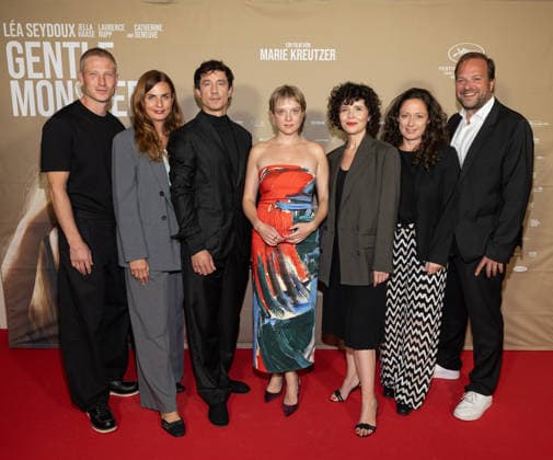 Premiere GENTLE MONSTER Marie Kreutzer Jella Haase Laurence Rupp Alexander Glehr Johanna Scherz Janine Jackowski Alex Roehl (MBB) Jan Rost (Delphi) Alamode Anton Rubtsov Judith Kaufmann Ulrike Kofler Myrna Wolff Katrin Rönicke (Moderation) Premiere von GENTLE MONSTER im Delphi Filmpalast Kino in Berlin Copyright: xEventpressx