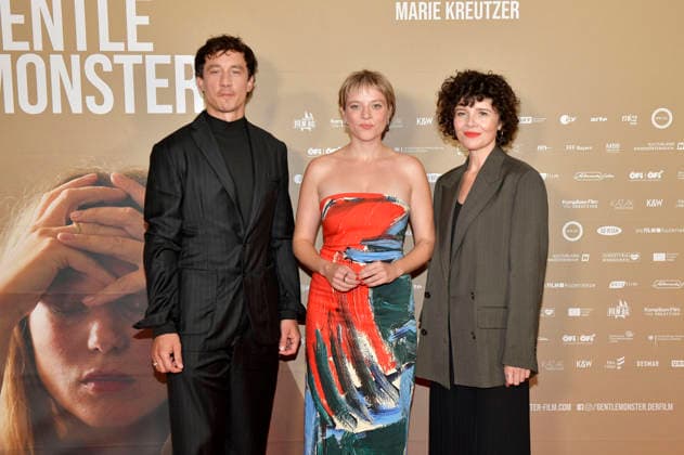 Laurence Rupp, Jella Haase und Marie Kreutzer bei der Premiere des Gentle Monster im Delphi Filmpalast. Berlin, 02.09.2026