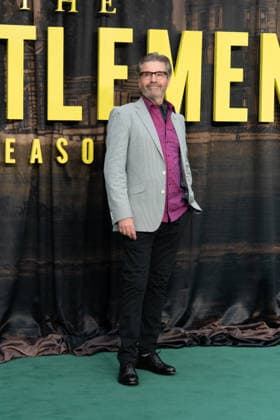 IPA88053135 - Stephane Fichet arrives at the premiere of The Gentlemen Season 2 in London  Copyright: xx xCristinaxMasseix 88053135