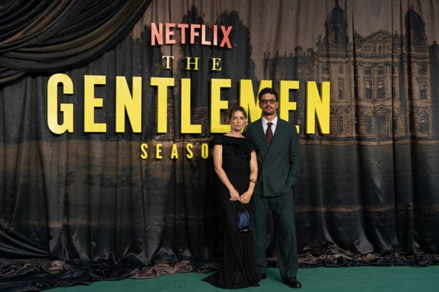 IPA88053548 - Theo James and a guest arrive at the premiere of The Gentlemen Season 2 in London  Copyright: xx xCristinaxMasseix 88053548
