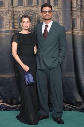 Ruth Kearney mit Ehemann Theo James bei der Weltpremiere der 2. Staffel der Netflix-Serie The Gentlemen in der Guildhall. London, 02.09.2026