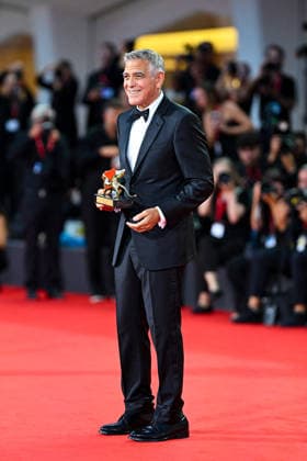 George Clooney received the Honorary Golden Lion at the opening ceremony and the screening of the film *Ink* during the 83rd Venice International Film Festival, the Mostra on September 2, 2026. Pierre Perusseau, Bestimage. Celebrities attending the *Ink* screening and the opening ceremony of the 83rd Venice International Film Festival at the Sala Grande on September 2, 2026, in Venice, Italy. Venice, Italy  Copyright: xPierrexPerusseaux xBestimagexPierrexPerusseaux xBestimagex