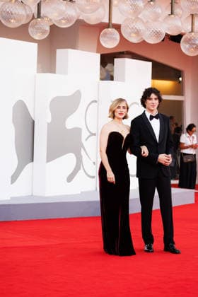 News - Ink Screening And 2026 Opening Red Carpet - The 83rd Venice International Film Festival VENICE, ITALY - SEPTEMBER 02: (R-L) Nicolas Maupas and Greta Scarano attend the Ink Screening and opening ceremony during the 83rd Venice International Film Festival, at Sala Grande on September 02, 2026 in Venice, Italy. Photo: Cinzia Camela. Lido di Venezia Palazzo del Cinema Italy Copyright: xCinziaxCamelax xLiveMediax LPN_2635427