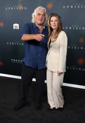 Los Angeles premiere of Focus Features The Uprising at the DGA Theater Complex Featuring: Paul Greengrass, Joanna Kaye Where: Los Angeles, California, United States When: 02 Sep 2026 Credit: Faye s Vision Cover Images EDITORIAL USE ONLY. NOT FOR USE BY NEWSPAPERS BASED IN THE UK. Copyright: xx coverimg55969467