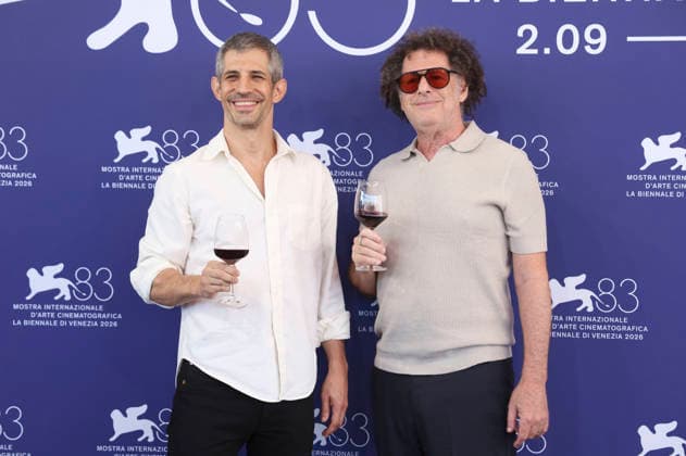 Gregory Kershaw und Michael Dweck beim Photocall zum Kinofilm Burgundy auf der Biennale di Venezia 2026 83. Internationale Filmfestspiele von Venedig im Palazzo del Casino. Venedig, 03.09.2026