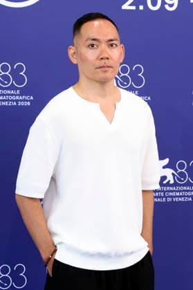 Erik Shirai beim Photocall zum Dokumentarfilm Sumo: Spirit Weighs Nothing auf der Biennale di Venezia 2026 83. Internationale Filmfestspiele von Venedig im Palazzo del Casino. Venedig, 03.09.2026