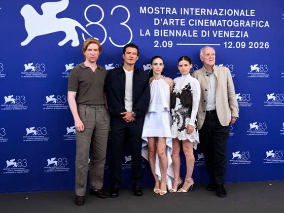 IPA88064079 - Venice, 83rd Venice International Film Festival 2026 - Day 2 - Photocall for *The Great Bucking Fastard*: Pictured: Domhnall Gleeson, Orlando Bloom, Rooney Mara, Kate Mara, and Director Werner Herzog  Copyright: xAlbertoxTerenghix xPoolxPhotoxEventsx08x 88064079