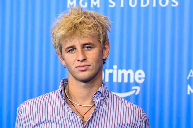 ABB PRIMEPK- Theo Carow zu Gast auf dem blauen Teppich bei der Media Press Line von Prime Video Presents 2026 im Kino International am 03.09.2026 in Berlin Berlin Deutschland