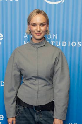 ABB PRIMEPK- Jule Hermann zu Gast auf dem blauen Teppich bei der Media Press Line von Prime Video Presents 2026 im Kino International am 03.09.2026 in Berlin Berlin Deutschland