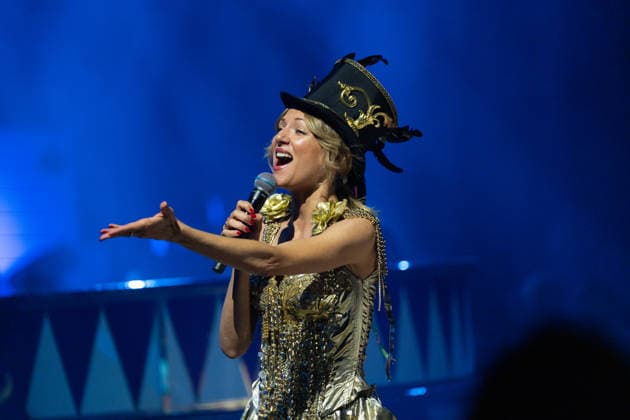Entertainment Bilder des Tages 03.09.2026, GER Deutschland, Circus-Theater Roncalli präsentiert Circus meets Schlager Ella Endlich bei der Weltpremiere beim Circus-Theater Roncalli präsentiert Circus meets Schlager *** September 3, 2026, GER Germany, Circus Theater Roncalli presents Circus Meets Schlager : Ella Endlich at the world premiere at Circus Theater Roncalli presents Circus Meets Schlager Copyright: xnordphotoxGmbHx xChristianxSchulzex