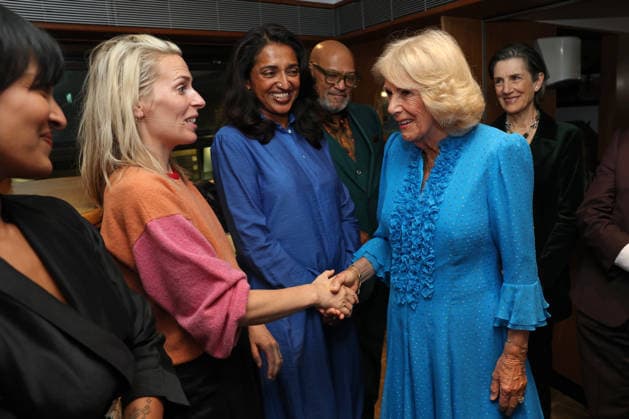 Queen Camilla Takes Part In Letters Live 2026 LONDON, ENGLAND - SEPTEMBER 03: (L-R) Anoushka Shankar, Sara Pascoe, Sindhu Vee, Laurence Fishburne, Queen Camilla and Dame Harriet Walter attend Letters Live 2026 at The Royal Festival Hall on September 03, 2026 in London, England., Credit:Chris Jackson PA ROTA - B68 Avalon United Kingdom, England, London, The Royal Festival Hall Copyright: xChrisxJacksonx xPAxROTAx-xB68x xAvalonx 1130491801