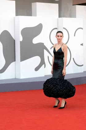 Rooney Mara bei der Premiere des Kinofilms Bucking Fastard auf der Biennale di Venezia 2023 83. Internationale Filmfestspiele von Venedig im Palazzo del Cinema. Venedig, 03.09.2026
