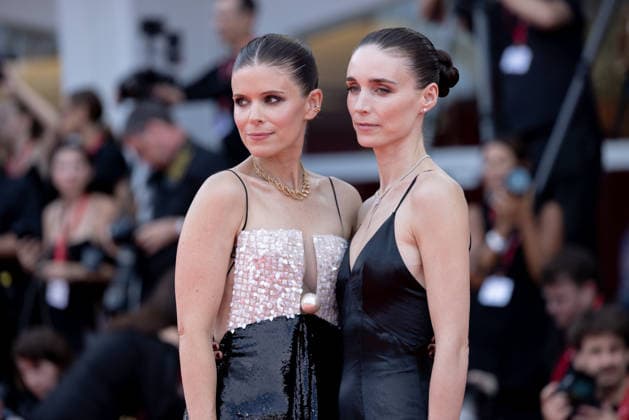 Bucking Fastard Screening - The 83rd Venice International Film Festival Kate Mara and Rooney Mara attend the Bucking Fastard Screening during the 83rd Venice International Film Festival at Sala Grande on September 03, 2026 in Venice, Italy.  Copyright: xKazukoxWakayamax