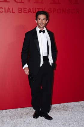 IPA88088122 - Venice, 83rd Venice International Film Festival - The photocall for the Armani Beauty Dinner event at the Giardini Reali. Pictured: Jonathan Bailey (British actor)  Copyright: xAlessandroxBremecx xx 88088122