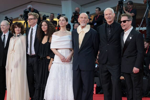 Wild Horse Nine Screening - The 83rd Venice International Film Festival (L-R) Steve Buscemi, Parker Posey, Martin McDonagh, John Malkovich, Mariana Di Girolamo, Sam Rockwell, Graham Broadbent and Ailin Salas attend the Wild Horse Nine Screening during the 83rd Venice International Film Festival at Sala Grande on September 03, 2026 in Venice, Italy.  Copyright: xKazukoxWakayamax