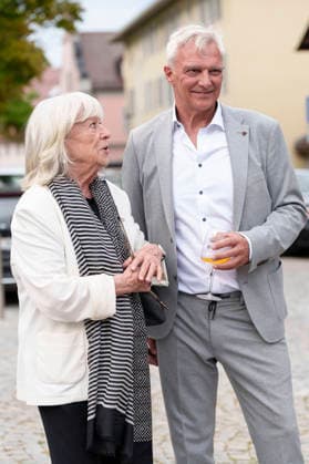 Margarethe von Trotta und Matthias Helwig bei der Eröffnung vom 20. Fünf Seen Filmfestival 2026 in der Schlossberghalle. Starnberg, 03.09.2026