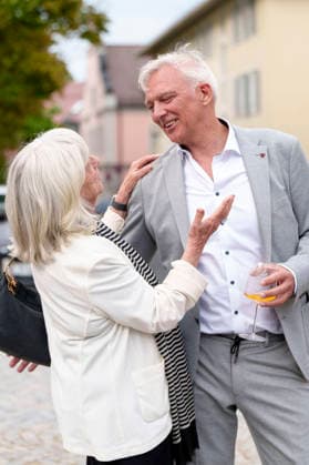 Margarethe von Trotta und Matthias Helwig bei der Eröffnung vom 20. Fünf Seen Filmfestival 2026 in der Schlossberghalle. Starnberg, 03.09.2026