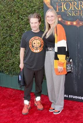 Arrivals at the Halloween Horror Nights event at Universal Studios in Los Angeles Featuring: Seth Green, Clare Grant Where: Los Angeles, California, United States When: 03 Sep 2026 Credit: H2Y INSTARimages EDITORIAL USE ONLY. NOT FOR USE BY NEWSPAPERS BASED IN THE UK. Copyright: xx instar55975266