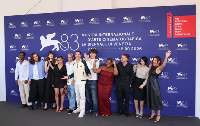 (260904) -- VENICE, Sept. 4, 2026 -- Main crew of the film 15 18 (A Place To Heal) pose for the photocall during the 83rd Venice International Film Festival in Venice, Italy, Sept. 4, 2026. ) ITALY-VENICE-FILM FESTIVAL-15 18-PHOTOCALL WangxKaiyan 
