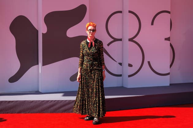 83rd Venice International Film Festival in Venice, Italy - 04 Sep 2026. Sandy Powell attends the red carpet of the film Queer Edward II at the 83rd Venice International Film Festival at the Palazzo del Cinema. Venice Italy Copyright: xMarcoxBaradax xSOPAxImagesx 20260904_RED CARPET QUEER EDWARD II-13