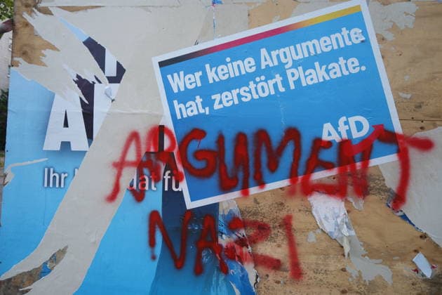 News Bilder des Tages Wahlplakat AfD GER, Berlin,20260831, Berliner AfD, Landtagswahl in Berlin, Beschädigtes Wahlplakat *** AfD GER election poster, Berlin, 20260831, Berlin AfD, Berlin state election, Damaged election poster