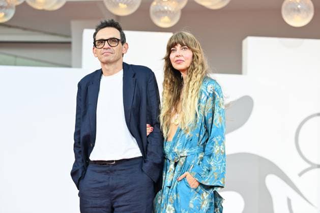 Entertainment Bilder des Tages September 4, 2026, Venice, Rome, Italy: Nicola Lagioia and Chiara Tagliaferri on the red carpet for the film City of the Living, 83rd Venice International Film Festival, Venice, September 4, 2026 Venice Italy  - ZUMAa289 20260904_zia_a289_394 Copyright: xMariaxLauraxAntonellix xAgfx