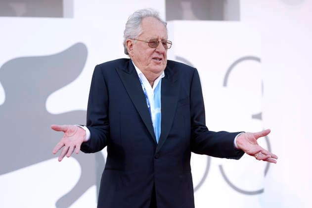 Geoffrey Rush bei der Premiere des Kinofilms Mr. Nelson, Did You Kill People Nelson-san, anata wa hito o koro shimashita ka? auf der Biennale di Venezia 2023 83. Internationale Filmfestspiele von Venedig im Palazzo del Cinema. Venedig, 04.09.202+