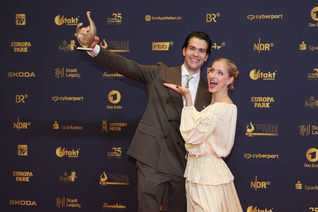 Verleihung Goldene Henne 2026 Minerva Hase und Nikita Volodin, Gewinner der goldenen Henne in der Kategorie Sport. Verleihung der Goldenen Henne 2026 am 04.09.2026 in der Leipziger Messe, Halle 1. Leipzig, Sachsen, Deutschland.