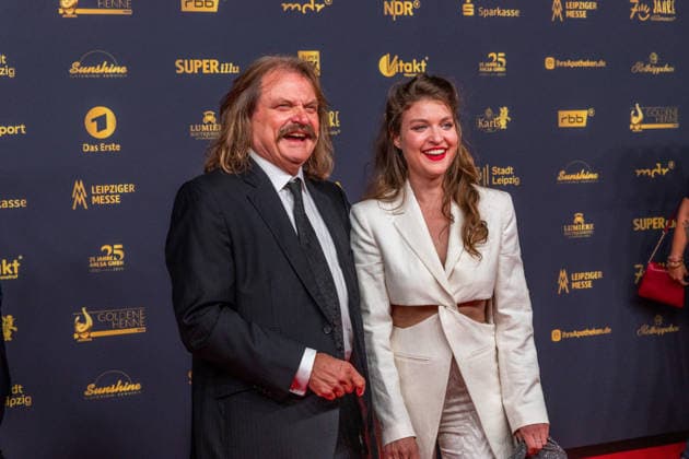 LEIPZIG, DEUTSCHLAND 4. SEPTEMBER 2026 Verleihung der Goldenen Henne 2026 auf dem roten Teppich in der Messehalle 1 in Leipzig. Bei der Gala werden erneut Persönlichkeiten aus Unterhaltung, Fernsehen, Musik und Sport ausgezeichnet. Leslie Mandoki mit Tochter Lara Mandoki Goldene Henne 2026 - Roter Teppich