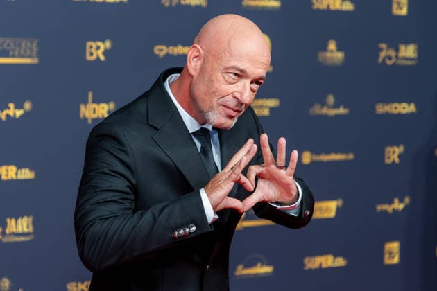 Leipzig - Große Preisverleihung in der Messe: Deutschlands größter Publikumspreis wird zum 32. Mal verliehen 04.09.2026 ab 18 Uhr Leipzig, Messe-Allee 1 (Leipziger Messe) Im Foto: Bernd Heinrich Graf (Der Graf), Sänger und Frontmann von Unheilig Deutschlands größter Publikumspreis, die Goldene Henne wird am 4. September 2026 zum 32. Mal vergeben. Die Preisverleihung findet erneut in Leipzig statt und wird vor rund 4.500 Zuschauern in der HALLE:EINS der Leipziger Messe zum zweiten Mal in der ARD live ab 20.15 Uhr übertragen. Die Preise in den Kategorien Entertainment, Film & Fernsehen, Musik und Sport werden traditionell von den Zuschauern bestimmt. Leipzig Leipziger Messe Sachsen Deutschland Copyright: xEHLxMedia BjörnxStachx 20260904_goldenehenne-leipzig-roterteppich_52