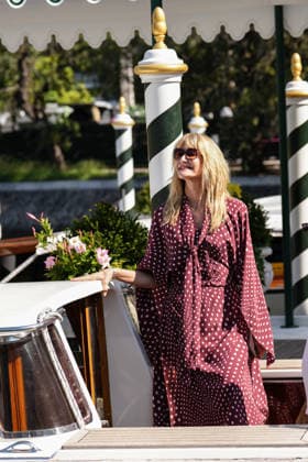 Laura Dern is seen at the Hotel Excelsior Venice Lido pier during the 83rd Venice International Film Festival on September 4, 2026, in Venice, Italy. Lucia Sabatelli, Venice, Italy  Copyright: xLuciaxSabatellix xBestimagexLuciaxSabatellix xBestimagex