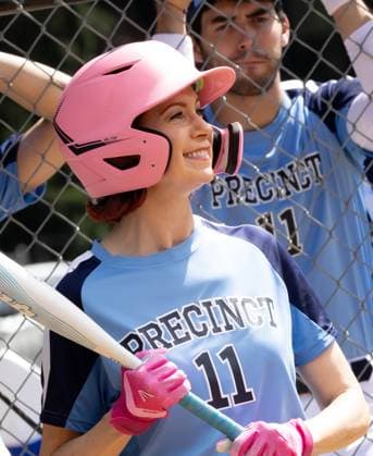 Carrie Preston Films Softball Game Scene for Elsbeth Carrie Preston Films Softball Game Scene for Elsbeth , Long Island City, NY. 04 Sep 2026 Pictured: Carrie Preston.  Copyright: xThexMegaxAgencyxMEGAx