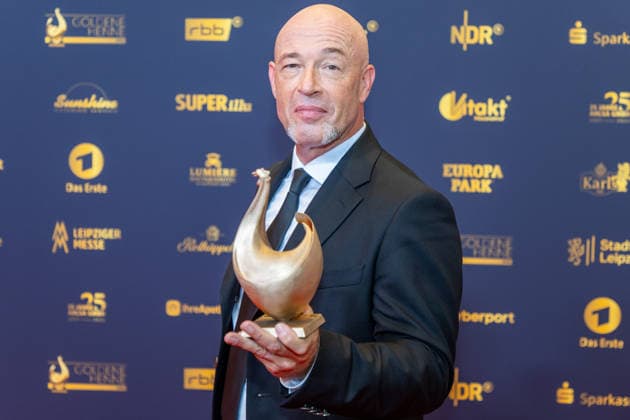 Leipzig - 32. Goldene Henne in Leipzig: Bernd Heinrich Graf (Der Graf), Frontmann von Unheilig erhält die Goldene Henne bei der Publikumswahl Musik 04.09.2026 ab 18 Uhr Leipzig, Messe-Allee 1 (Leipziger Messe) Fotograf:EHL Media Björn Stach im Foto: Bernd Heinrich Graf (Der Graf), Frontmann von Unheilig erhält die Goldene Henne bei der Publikumswahl Musik - Deutschlands größter Publikumspreis, die Goldene Henne wird am 4. September 2026 zum 32. Mal vergeben. Die Preisverleihung findet erneut in Leipzig statt und wird vor rund 4.500 Zuschauern in der HALLE:EINS der Leipziger Messe zum zweiten Mal in der ARD live ab 20.15 Uhr übertragen. Die Preise in den Kategorien Entertainment, Film & Fernsehen, Musik Copyright: xEHLxMedia BjörnxStachx 20260904_Leipzig-Goldene-Henne-Der-Graf-Unheilig_5