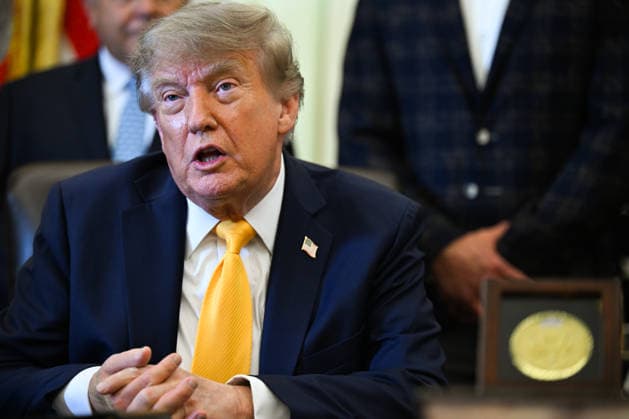 September 4, 2026, Washington, District Of Columbia, USA: WASHINGTON, DC - SEPTEMBER 4: United States President Donald J Trump makes an announcement on taking action to help farmers and ranchers with meat processing on Friday, Sept. 4, 2026 in the Oval Office of the White House in Washington, DC, USA Washington USA  - ZUMAs152 20260904_faa_s152_027 Copyright: xAnnabellexGordonx-xPoolxviaxCNPx