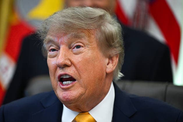 September 4, 2026, Washington, District Of Columbia, USA: WASHINGTON, DC - SEPTEMBER 4: United States President Donald J Trump makes an announcement on taking action to help farmers and ranchers with meat processing on Friday, Sept. 4, 2026 in the Oval Office of the White House in Washington, DC, USA Washington USA  - ZUMAs152 20260904_faa_s152_028 Copyright: xAnnabellexGordonx-xPoolxviaxCNPx