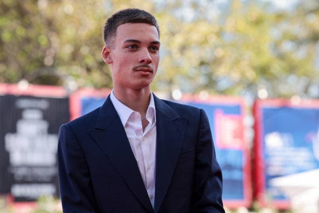 Kenji Peyran attending the screening of *A Place To Heal* (September 15–18) during the 83rd Venice International Film Festival at the Sala Grande on September 4, 2026, in Venice, Italy. Lucia Sabatelli, Venice, Italy  Copyright: xLuciaxSabatellix xBestimagexLuciaxSabatellix xBestimagex