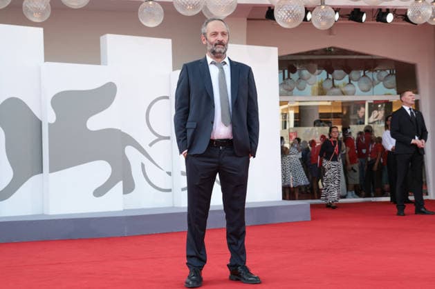 Cedric Kahn attending the screening of *15 18: A Place to Heal* during the 83rd Venice International Film Festival at the Sala Grande on September 4, 2026, in Venice, Italy. Lucia Sabatelli, Venice, Italy  Copyright: xLuciaxSabatellix xBestimagexLuciaxSabatellix xBestimagex