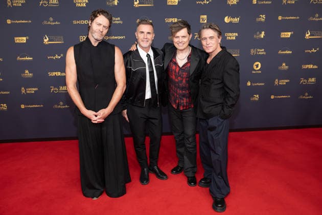 Goldene Henne 2026 Roter Teppich Roter Teppich Take That Gary Barlow, Howard Donald und Mark Owen und Michael Patrick Kelly Goldene Henne 2026, 04.09.2026, Leipzig Copyright: xEventpressxFuhrx