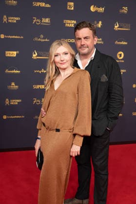 Goldene Henne 2026 Roter Teppich Roter Teppich Sebastian Bezzel und Johanna Christine Gehlen Goldene Henne 2026, 04.09.2026, Leipzig Copyright: xEventpressxFuhrx